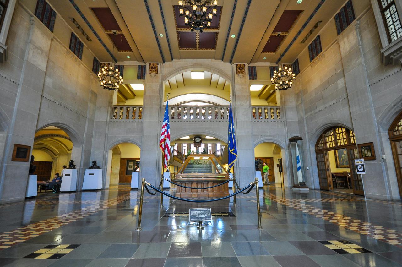 Union Club Hotel Purdue West Lafayette Buitenkant foto