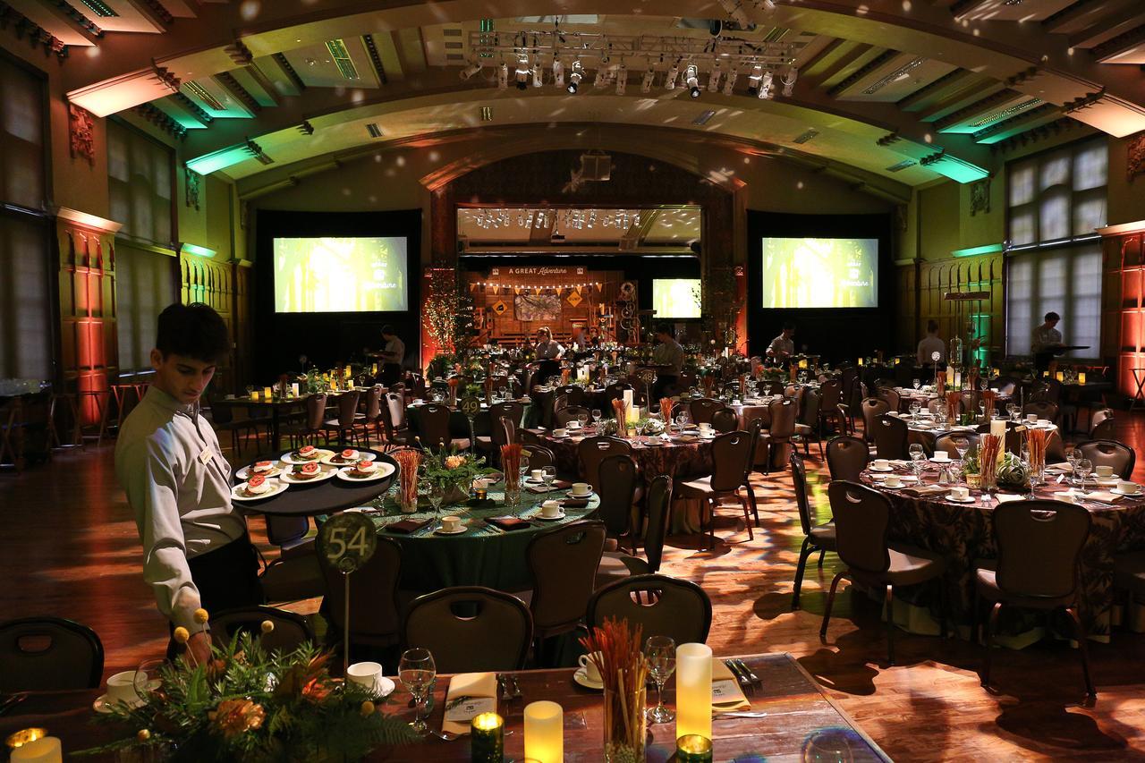 Union Club Hotel Purdue West Lafayette Buitenkant foto